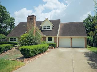 9619 Meadowland Dr, Houston, TX 77063