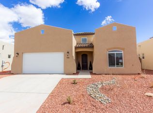 436 Dennis Dr NE, Los Lunas, NM 87031