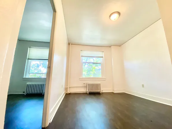 Burlingame Apartments, 404 E Howell St APT 406, Seattle, WA 98122