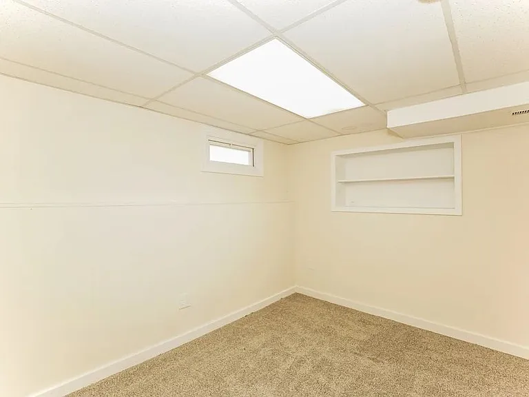15528 Orogrande Dr — Photo 8