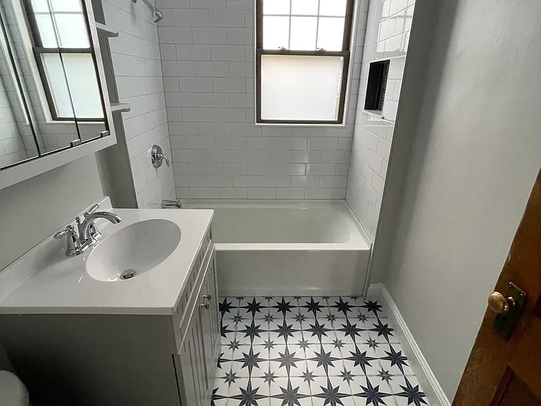 64 Adams St #64 — Photo 1