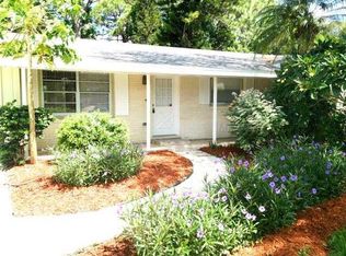 815 Magellan Dr, Sarasota, FL 34243