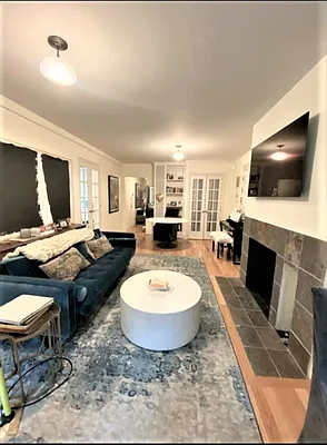 Rented by CitySites Real Estate Group | media 20