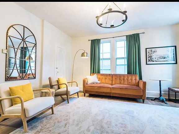 2nd image of 552 Columbia St #1A