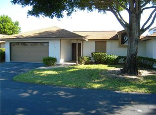 6254 Mirror Lake Ct, Sebastian, FL 32958