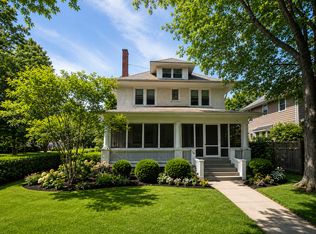 240 8th Ave, La Grange, IL 60525