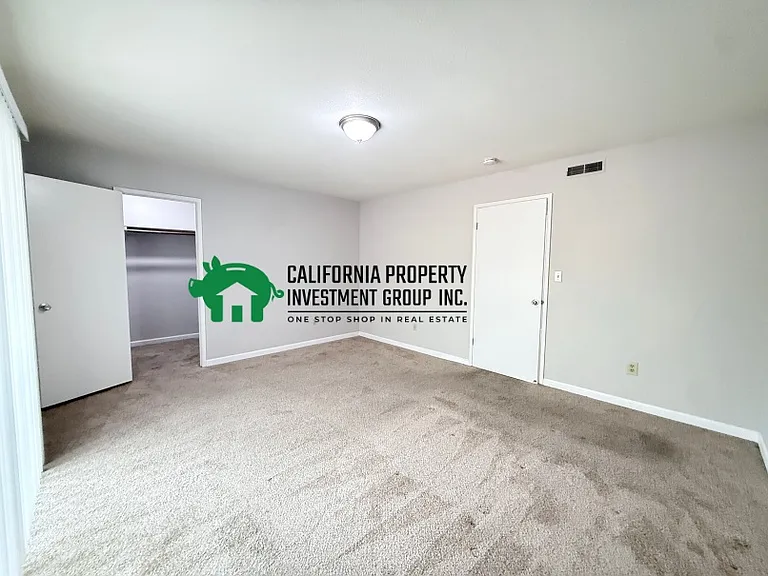 5422 Marconi Ave #5422 — Photo 20