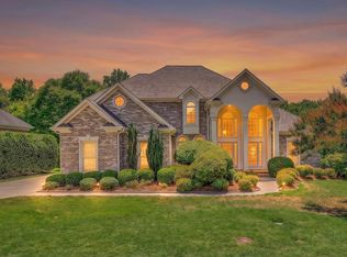204 Parkside Dr, Simpsonville, SC 29681