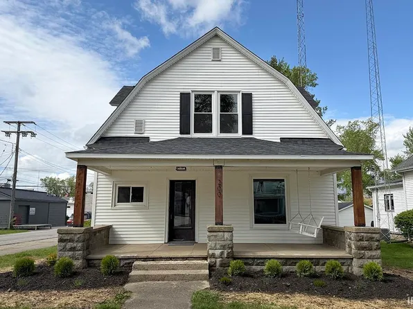 200 E Berry St, Middlebury, IN 46540