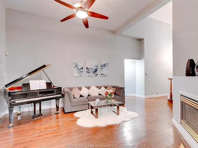 824 Lake Trail Dr — Photo 6