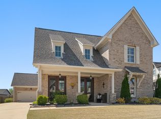 6054 English Village Ln, Birmingham, AL 35242