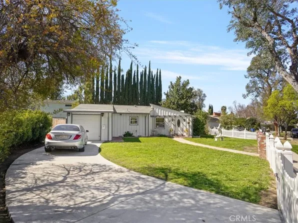 5163 Alhama Dr, Woodland Hills, CA 91364