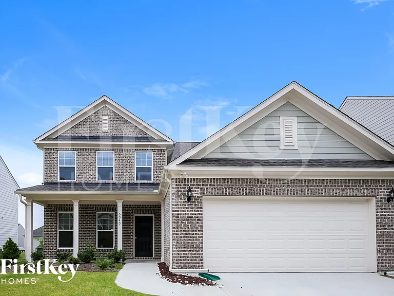 6040 Wheeler Ridge Rd — Photo 1