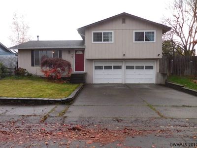 560 25th Ave SE, Albany, OR, 97322