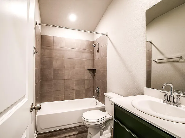 1601 Longhorn Ranch Dr — Photo 21