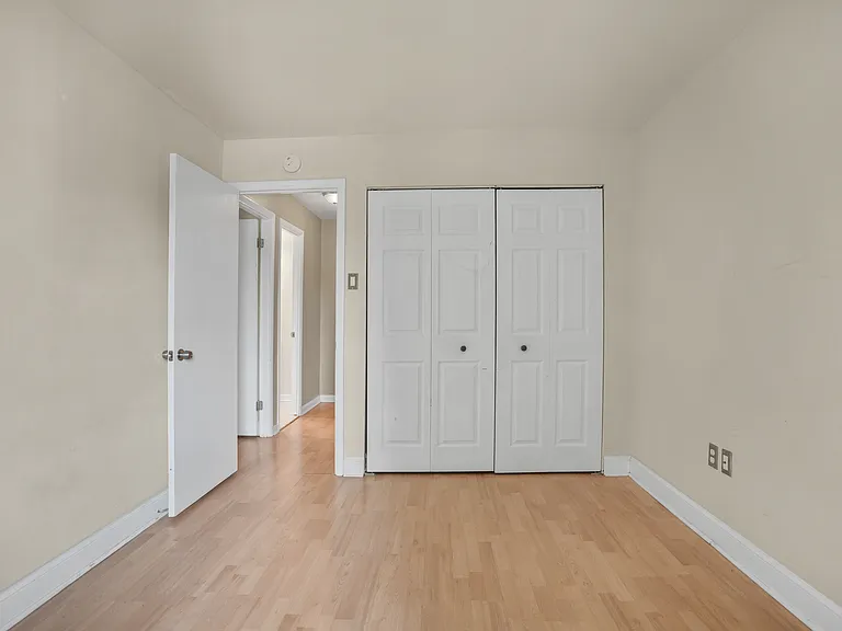 9695 Hitching Post Ln #H — Photo 3