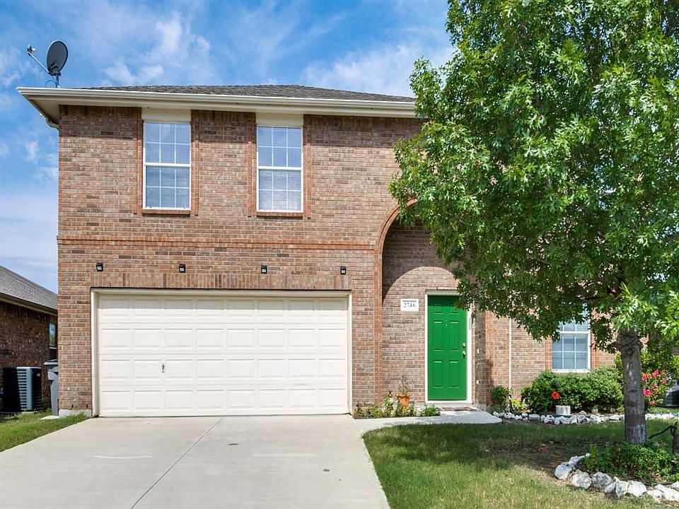 1st image of 2746 Hacienda Lake Dr