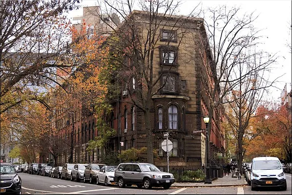 Rented by Gotham City Realty Group | media 8