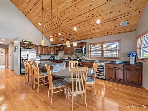 5th image of 2327 Eastcrest Ct