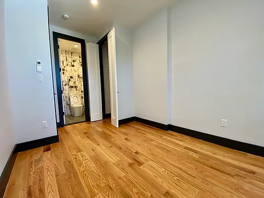 Rented by Doorway NYC, LLC | media 24