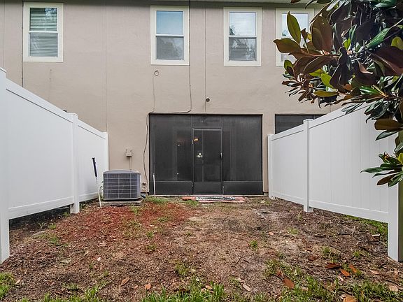 5th image of 6160 Bartram Village Dr
