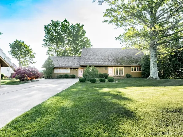 6720&6716 Longview Beach Road, Utica, IN 47130