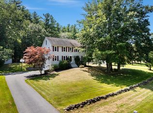 29 Rolling Ridge Road, Londonderry, NH 03053