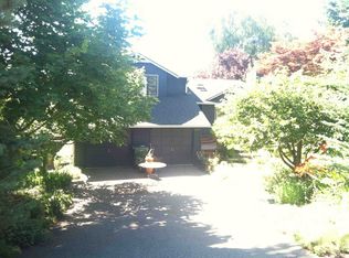 12735 26th Ave NE, Seattle, WA 98125