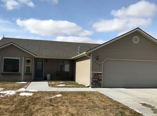450 Cardinal Dr, Shelley, ID 83274