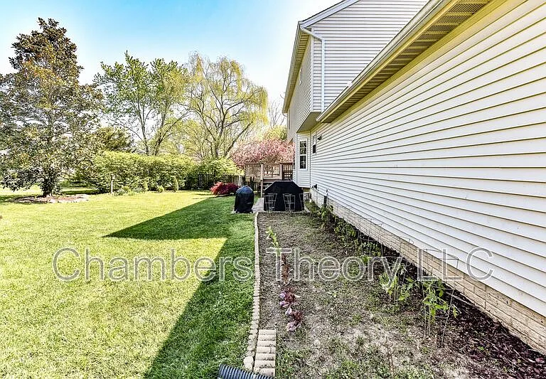 1412 Kingsvale Cir — Photo 44