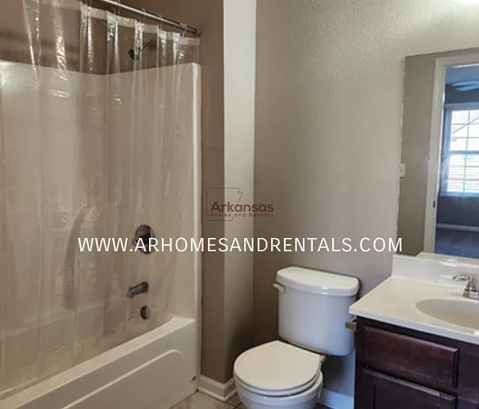 2501 Ridgeland Cir #7 — Photo 11