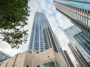 512 N McClurg Ct APT 909, Chicago, IL 60611