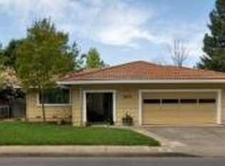 2630 Spring St, Saint Helena, CA 94574