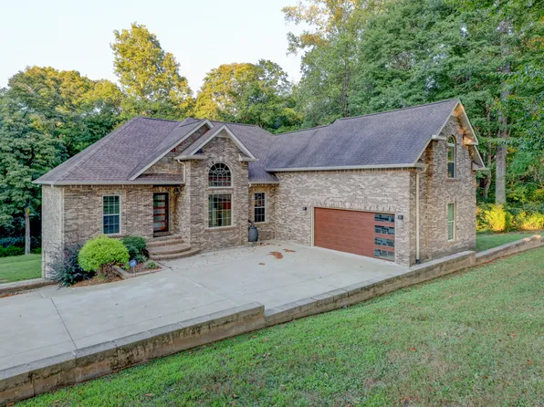 1657 Gratton Rd, Clarksville, TN 37043