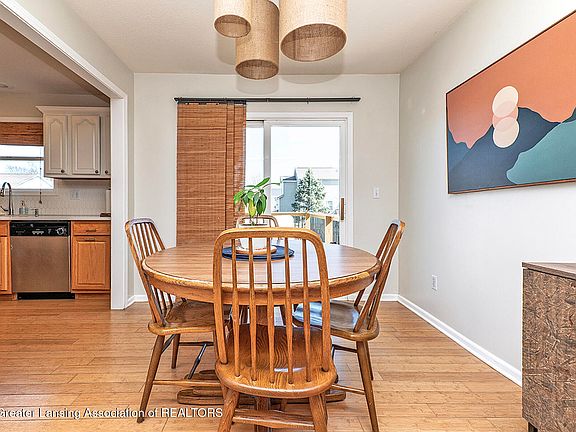 5th image of 1572 Gander Hill Dr