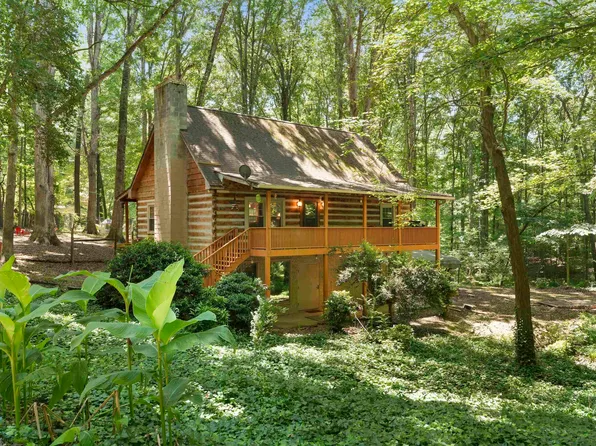 156 Valgarde Ln, Woodruff, SC 29388