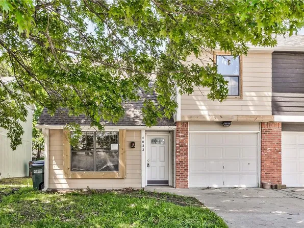 4022 Overland Dr, Lawrence, KS 66049