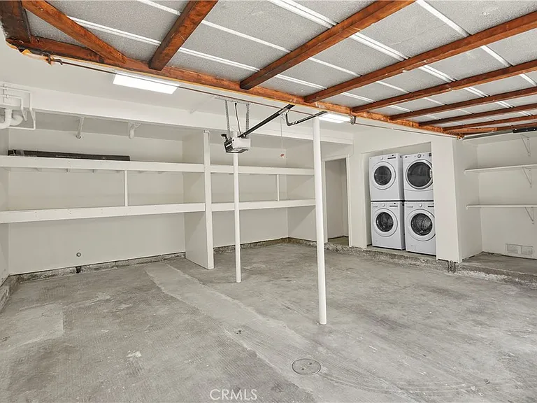 121 Topaz Ave — Photo 27
