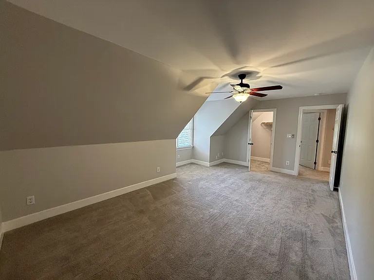 205 Tynemouth Dr — Photo 46