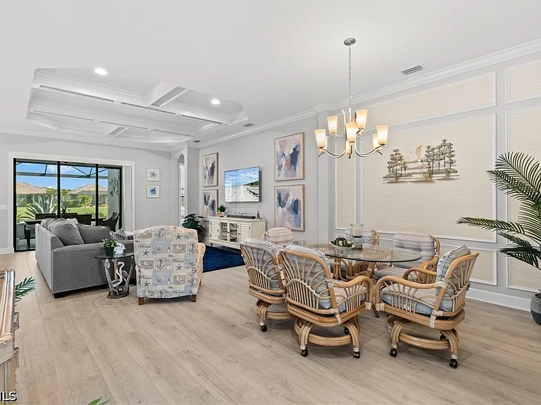 8677 Dilillo Ct — Photo 6