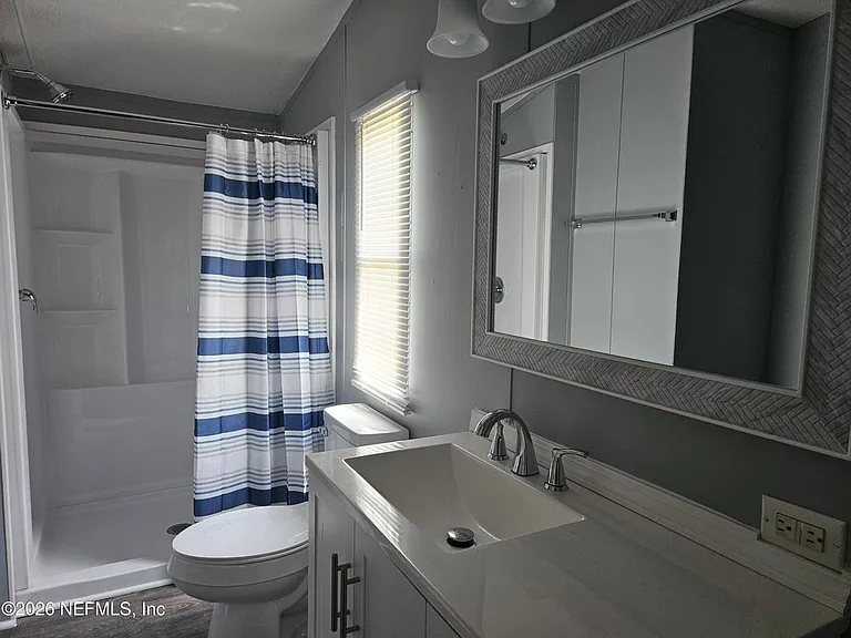 2415 Clover Ave — Photo 8