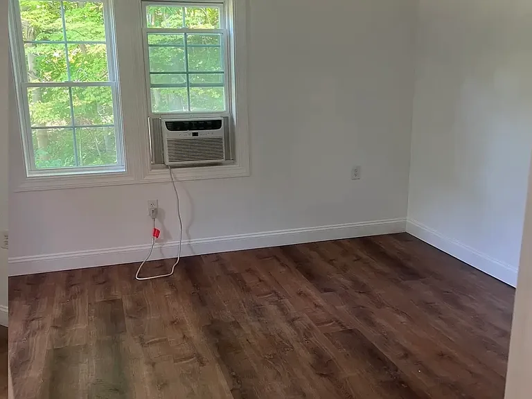 5700 Gulf Rd — Photo 2