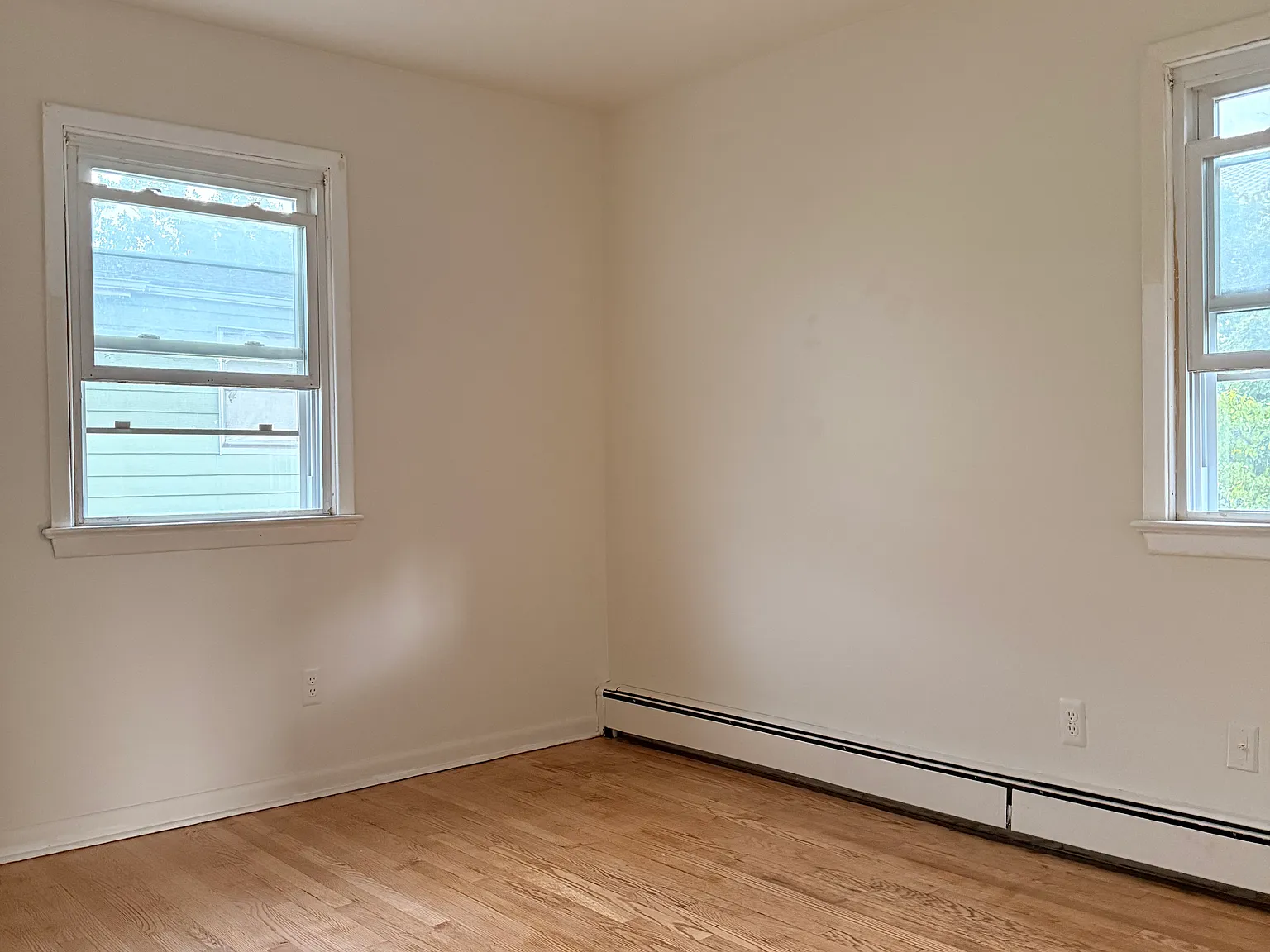 2 bed, $1,900 — Photo 2