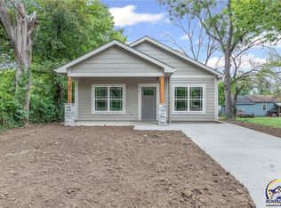 919 E Hamblin St, Ottawa, KS 66067