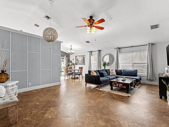 4th image of 5900 E Grand Duke Circle