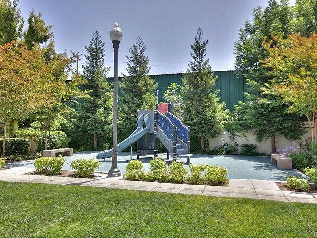 1158 Arbol Way — Photo 13