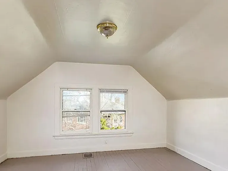 2886 Shaffer Ave #2 — Photo 6