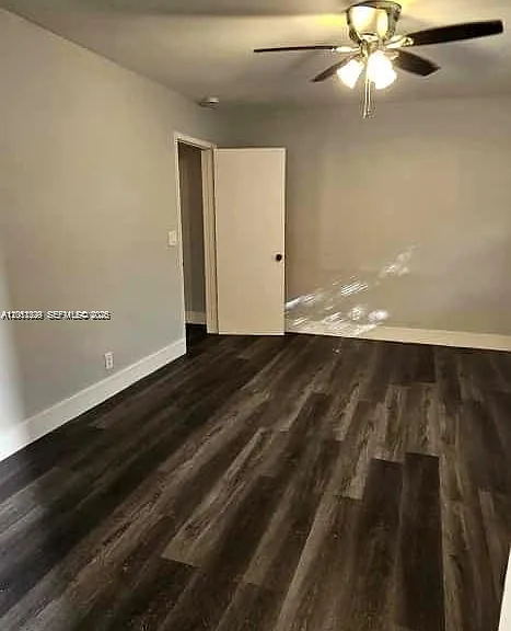 161 NW 40th St #2 — Photo 9