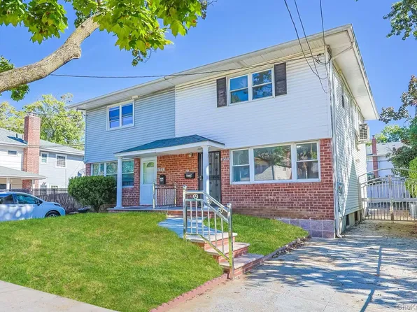 57-15 256th Street, Little Neck, NY 11362