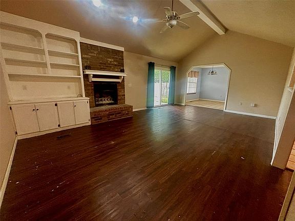 5th image of 8113 NW 113th St
